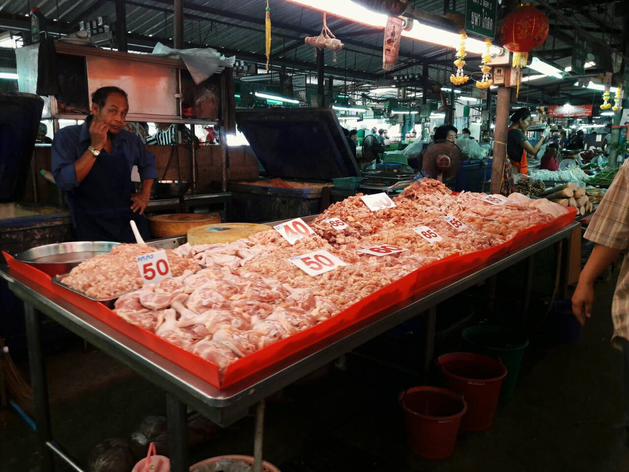 11375_บริเวณภายในตลาด.jpg