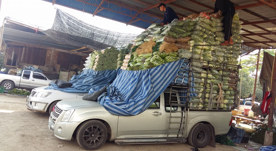 21925_รถขนสินค้า.jpg