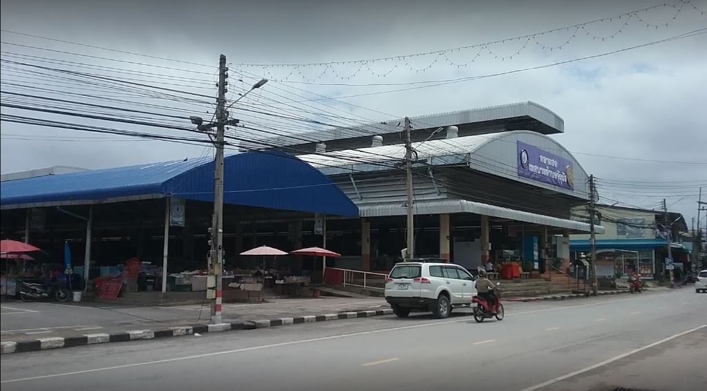 44282_ด้านหน้าตลาด.JPG