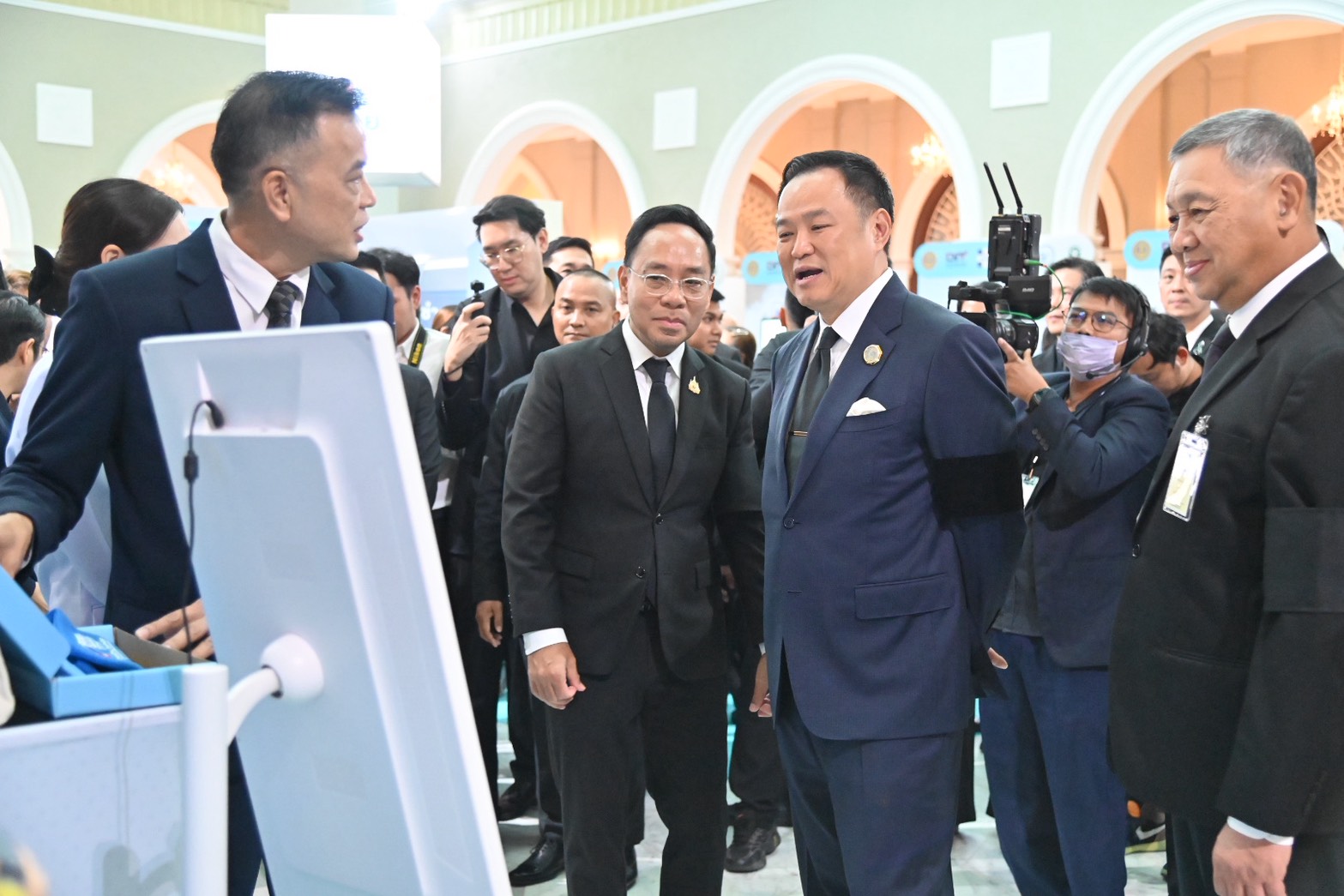 DIT เปิดตัวโครงการ “สุขกาย สบายกระเป๋า”  ยกระดับระบบสุขภาพไทย ลดค่าครองชีพประชาชน