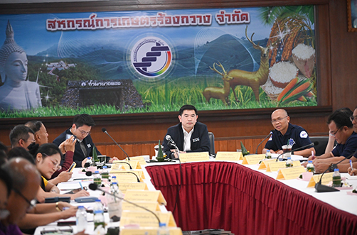 “พาณิชย์” ลุยแพร่-น่าน ติดตามสถานการณ์ข้าวโพดเลี้ยงสัตว์