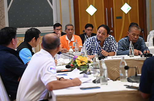“พาณิชย์”  ประชุมเกษตรกร-ผู้ประกอบการปาล์ม ติดตามสถานการณ์พร้อมหารือด้านราคาและคุณภาพปาล์มน้ำมัน