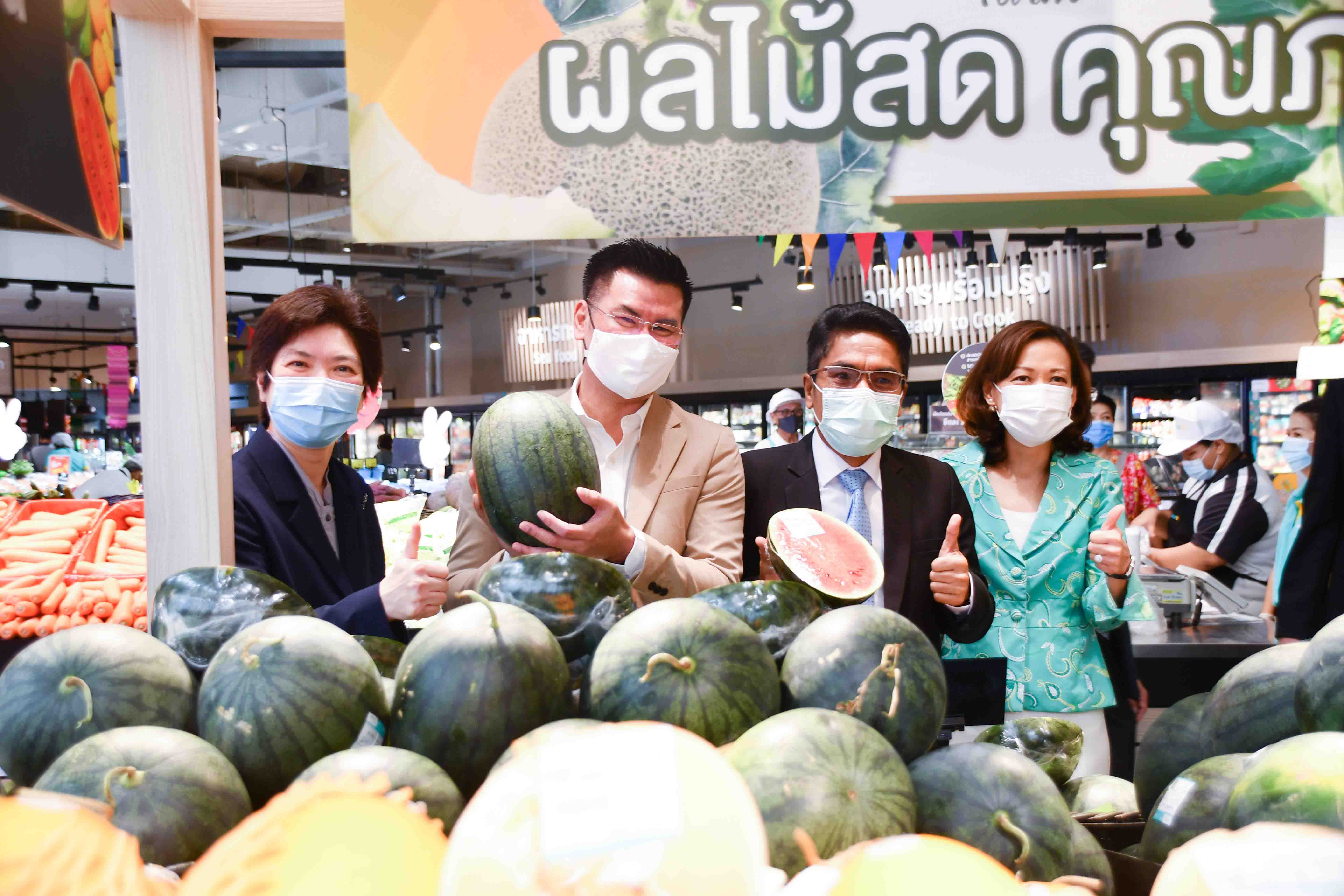 อธิบดีเปิดงานเทศกาลมะม่วงและผองเพื่อน