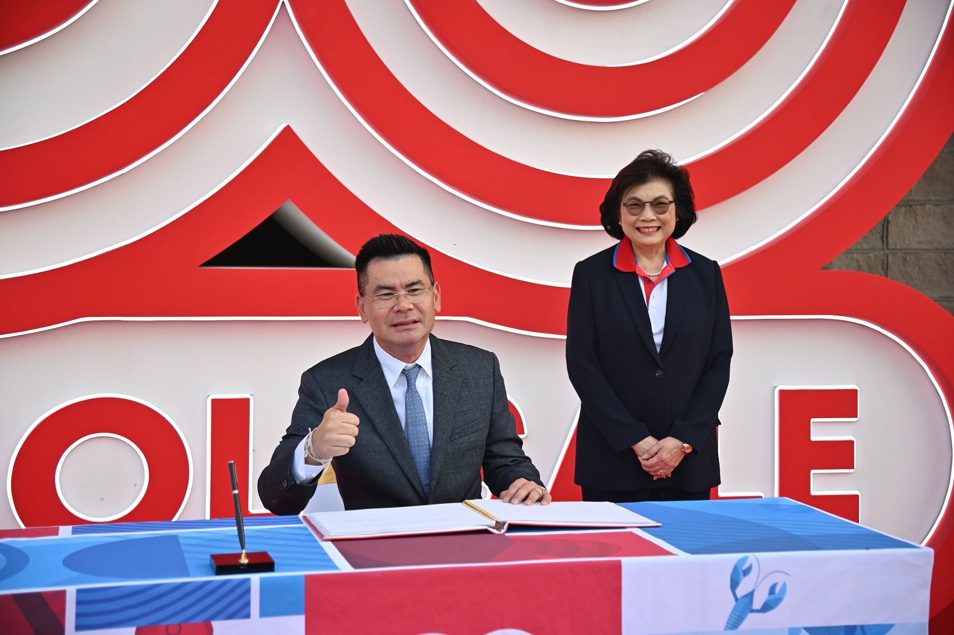 กรมการค้าภายในร่วมเปิดห้าง GO Wholesale สาขาพระราม 2