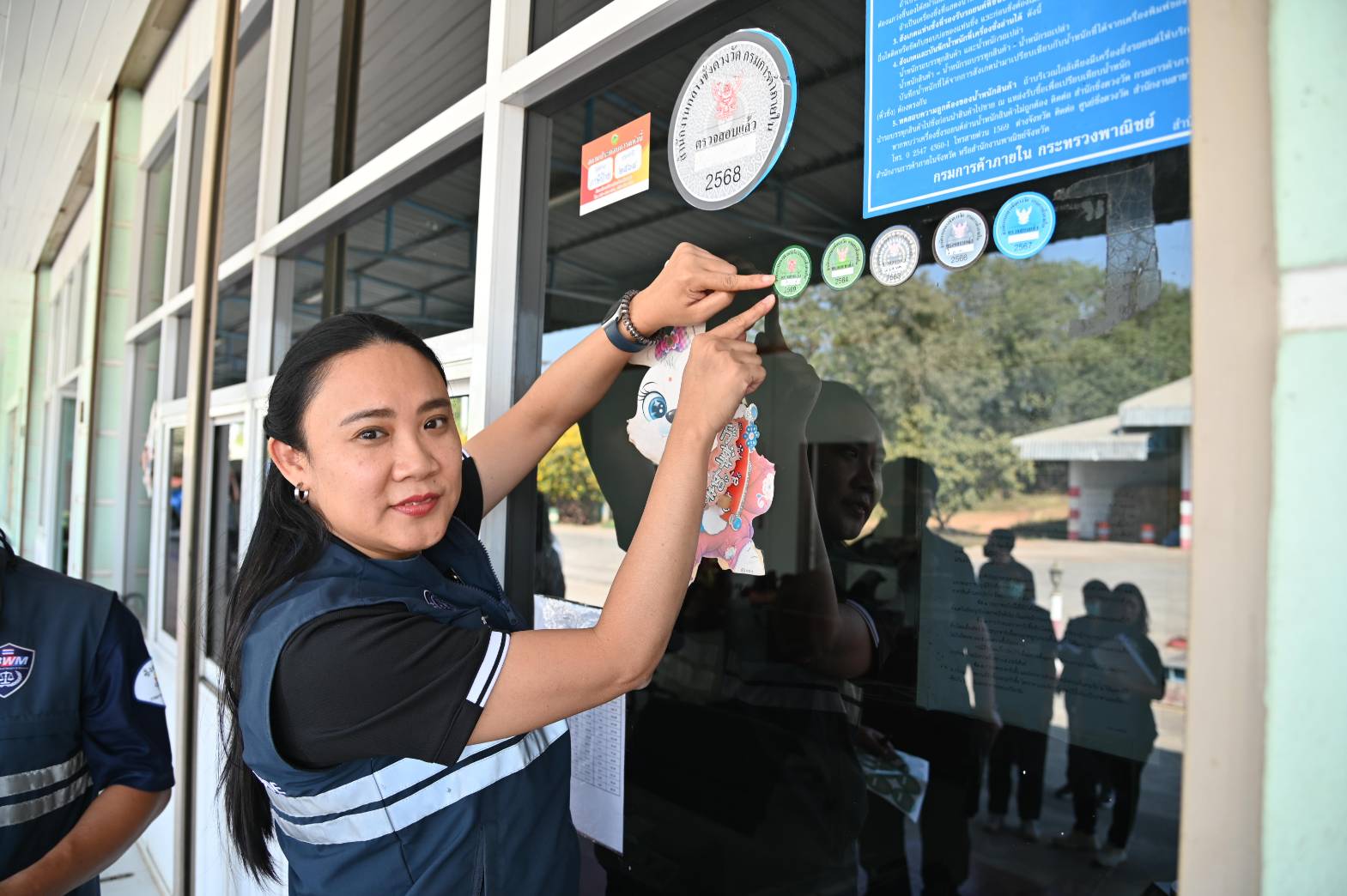 DIT ลุยพื้นที่จ.ตาก ติดตามสถานการณ์การการค้าชายแดน สร้างการรับรู้การจำหน่ายวัสดุเหลือใช้จากการเพาะปลูก พร้อมติดตามสถานการณ์การรับซื้อข้าวโพดเลี้ยงสัตว์  และหารือแนวทางการการปลูกกล้วยหอมทอง 