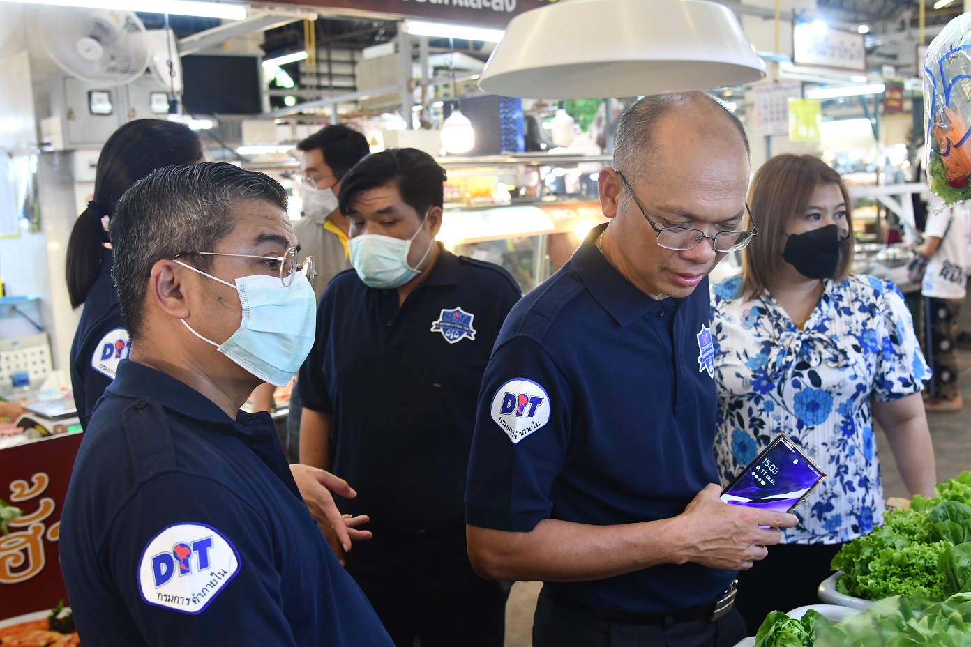 พาณิชย์ ติดตามสถานการณ์ราคาสินค้า ช่วงเทศกาลสงกรานต์