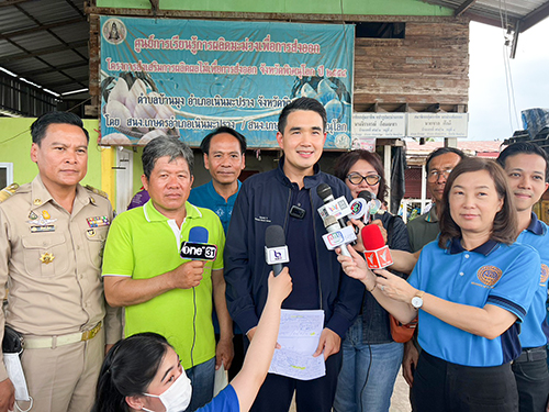 “พาณิชย์” ลงพื้นที่พิจิตร-พิษณุโลก ปิดจ๊อบช่วยมะม่วง เผยปีนี้ราคาดีต่อเนื่อง