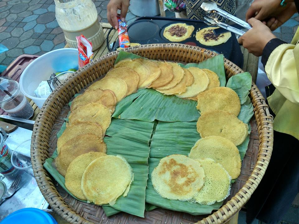67761_แผงค้าขนมหวาน.jpg