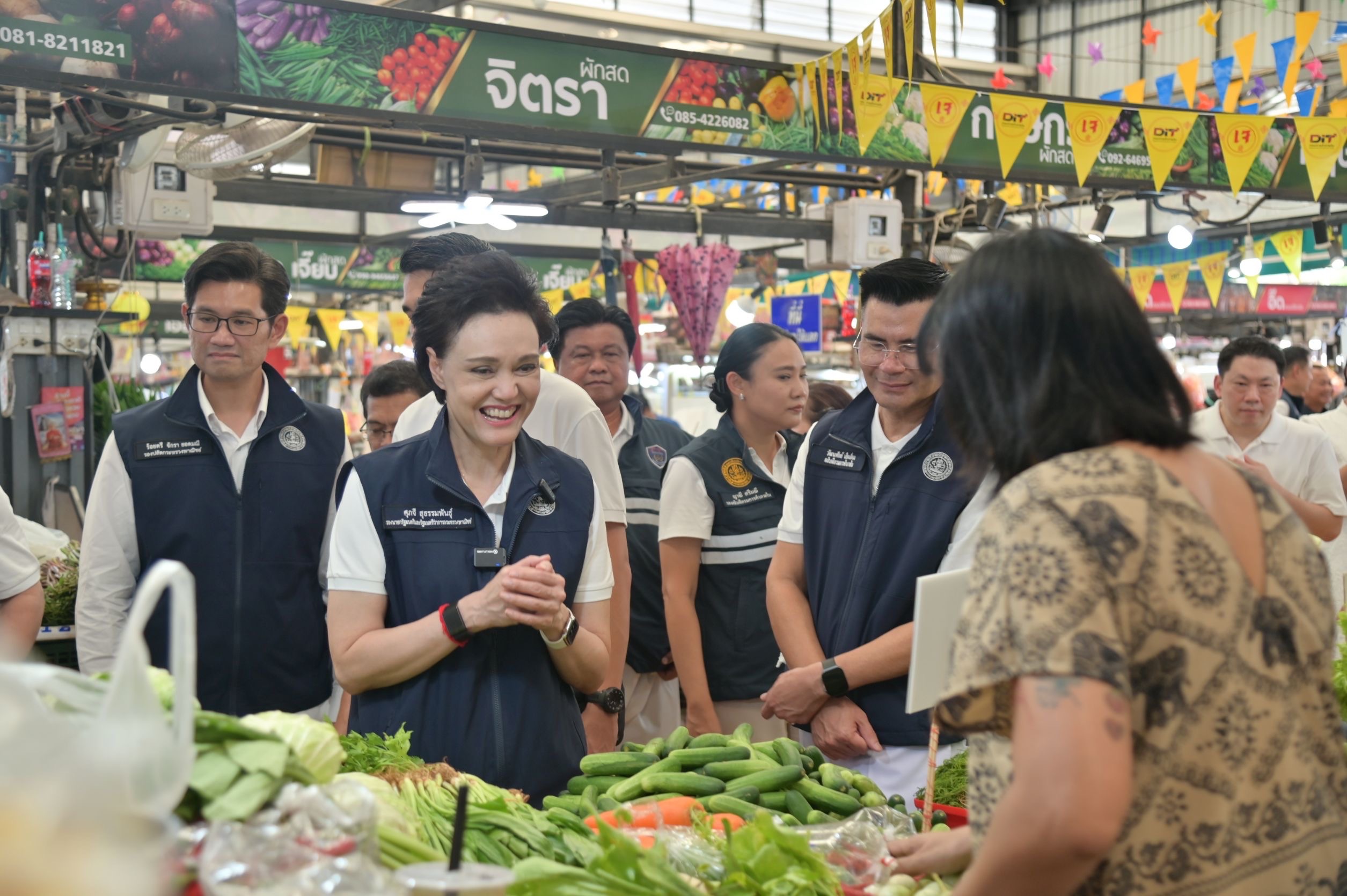 ข่าวเลขที่ 8/2570 “พาณิชย์” ผนึก 45 พันธมิตร จัด “ไทยช่วยไทย อิ่มบุญ อิ่มคุ้ม เทศกาลกินเจ 2569” ลดราคาสูงสุด 50% เร่งกระจายสินค้า ดูแลค่าครองชีพประชาชน (9 ตุลาคม 2569)