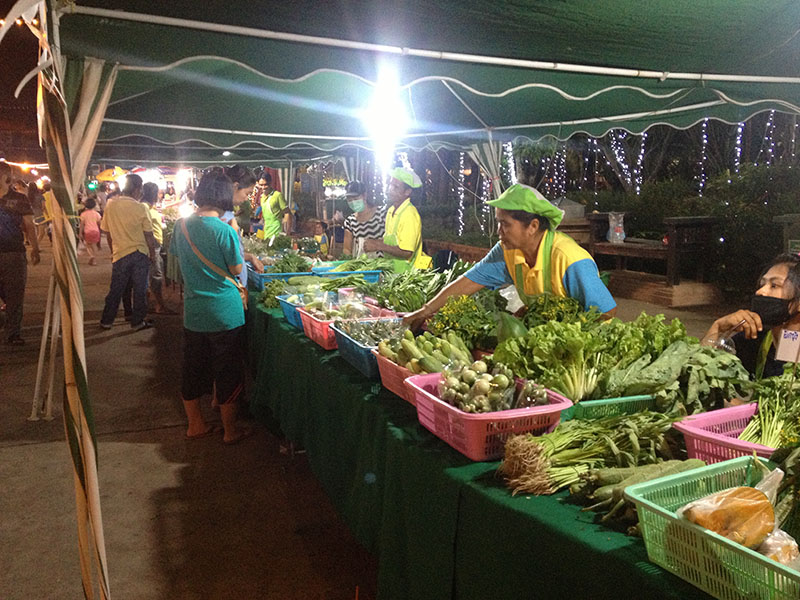 45202_ร้านขายผักสด.JPG