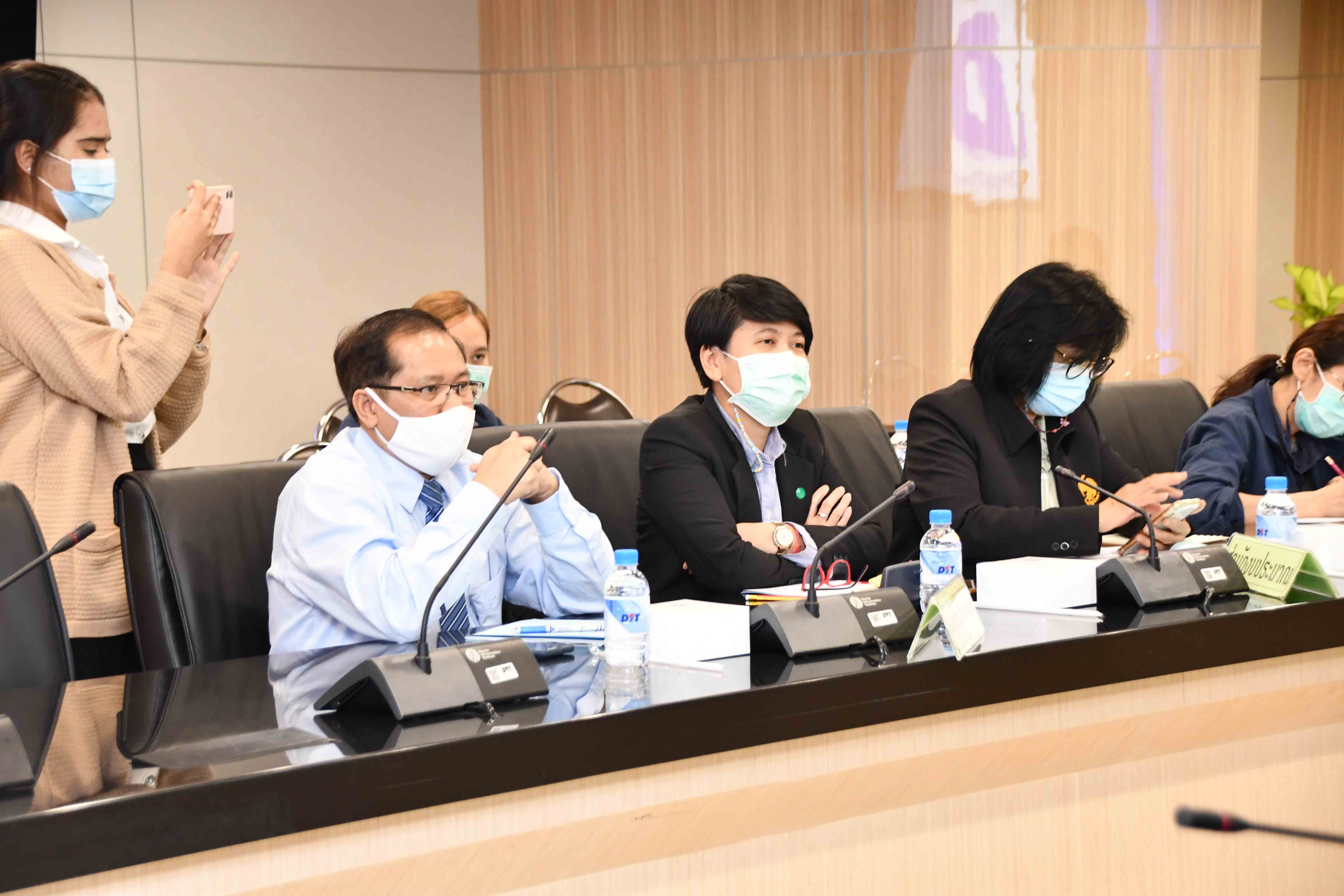 การประชุมคณะอนุกรรมการบริหารโครงการประกันรายได้เกษตรกรชาวสวนปาล์มน้ำมัน ครั้งที่ 2/2564