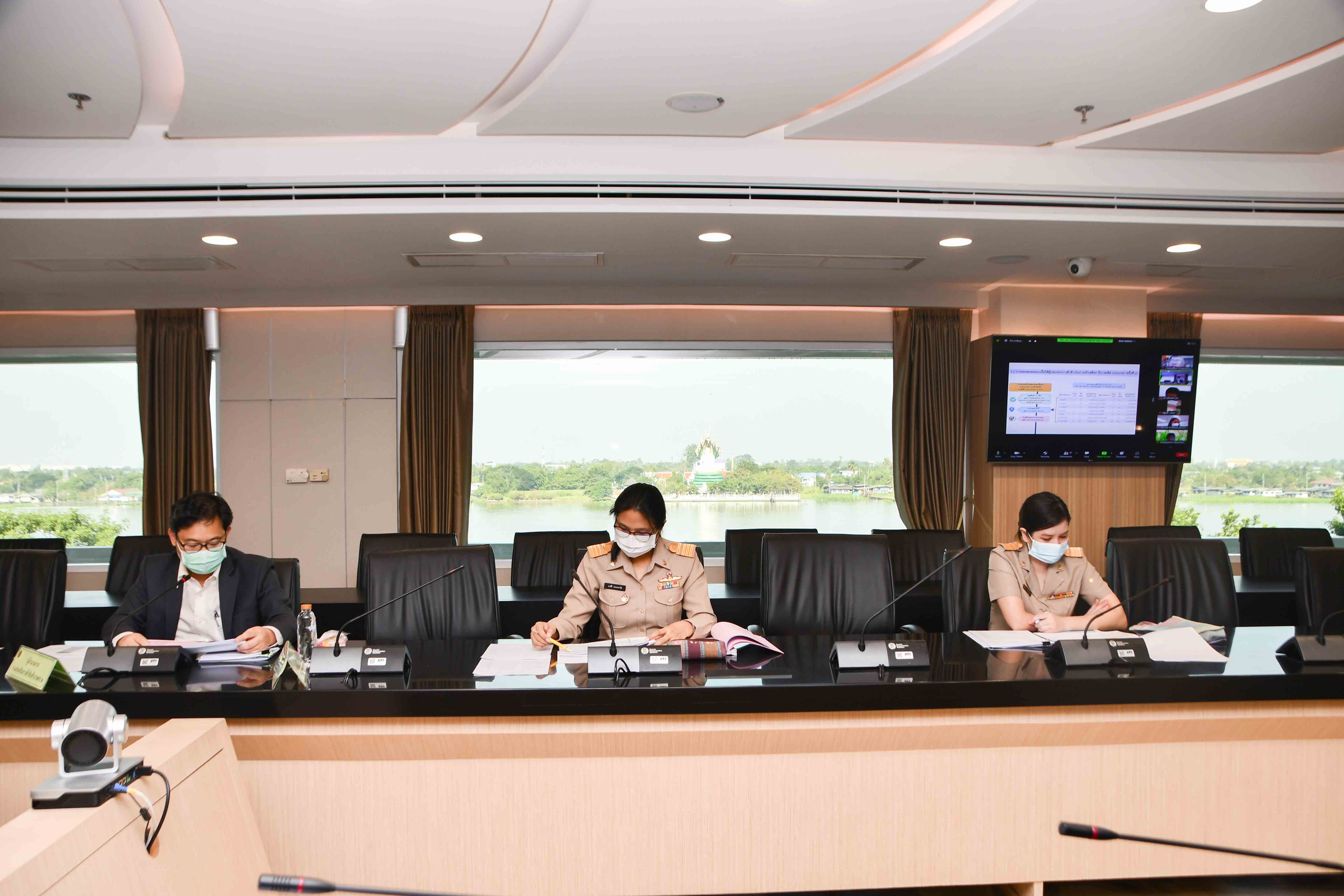 การประชุมคณะอนุกรรมการพิจารณาชดเชยดอกเบี้ยให้ผู้ประกอบการค้าข้าวในการเก็บสต็อก