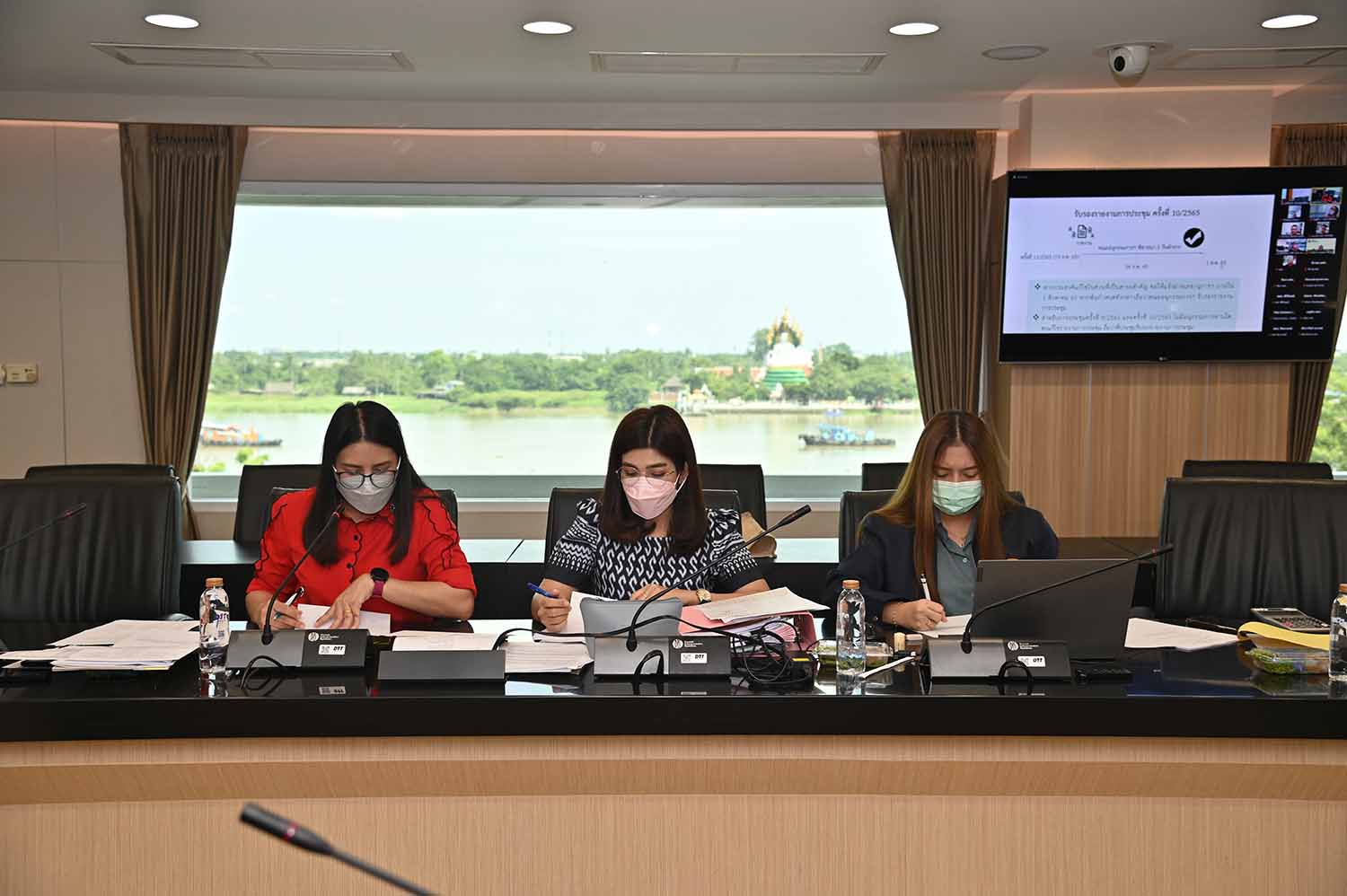 พาณิชย์ประชุมนำเข้าข้าวโพดเลี้ยงสัตว์