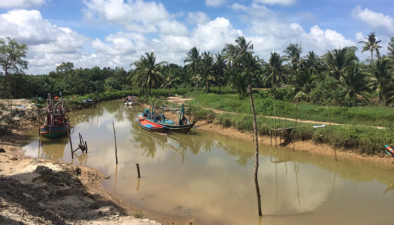 45483_บริเวณรอบตลอด.jpg