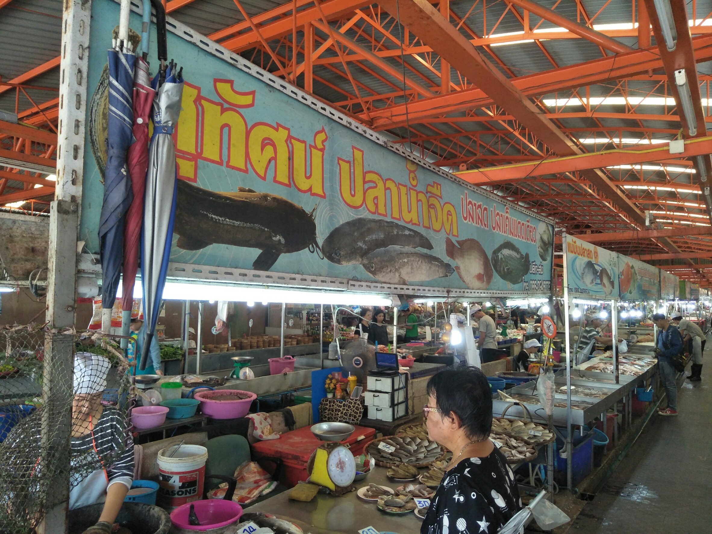 78040_ภายในตลาด.jpg