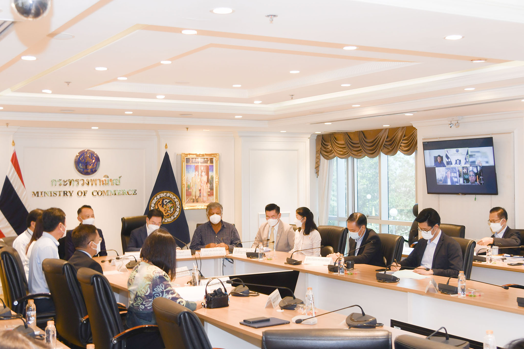 พาณิชย์ประชุม ติดตามสถานการณ์ปาล์มน้ำมัน