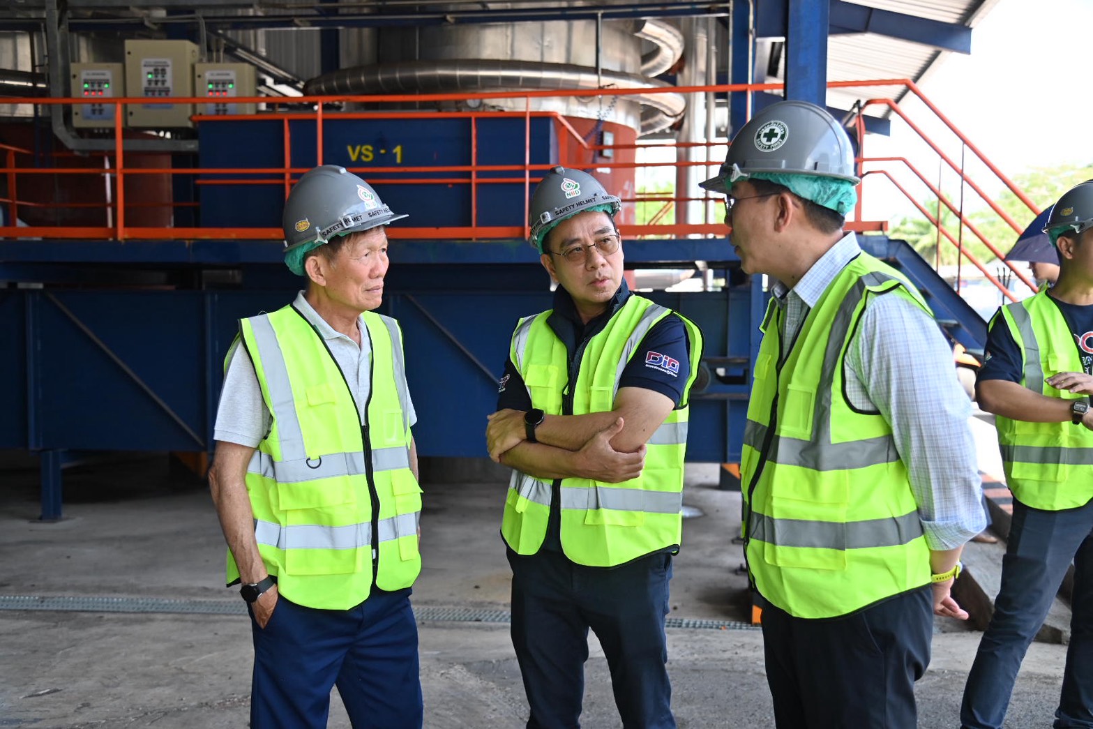 DIT ลงพื้นที่สุราษฎร์ฯ ติดตามสถานการณ์ปาล์มน้ำมัน หารือสภาเกษตรกรฯ วางแผนบริหารรับซื้อช่วงผลผลิตกระจุกตัว เนื่องในโอกาสวันขึ้นปีใหม่ 2569