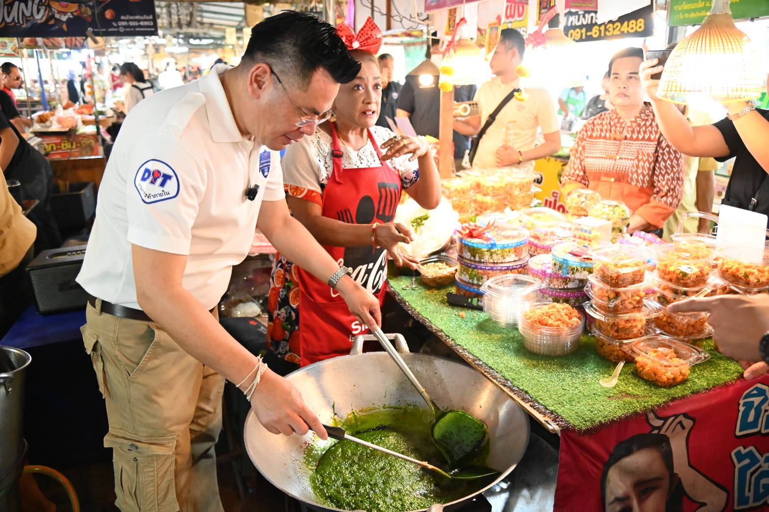 พาณิชย์ชวนตะลอนตลาดต้องชม ตะลุยความสุข ช่วงเทศกาลบีใหม่