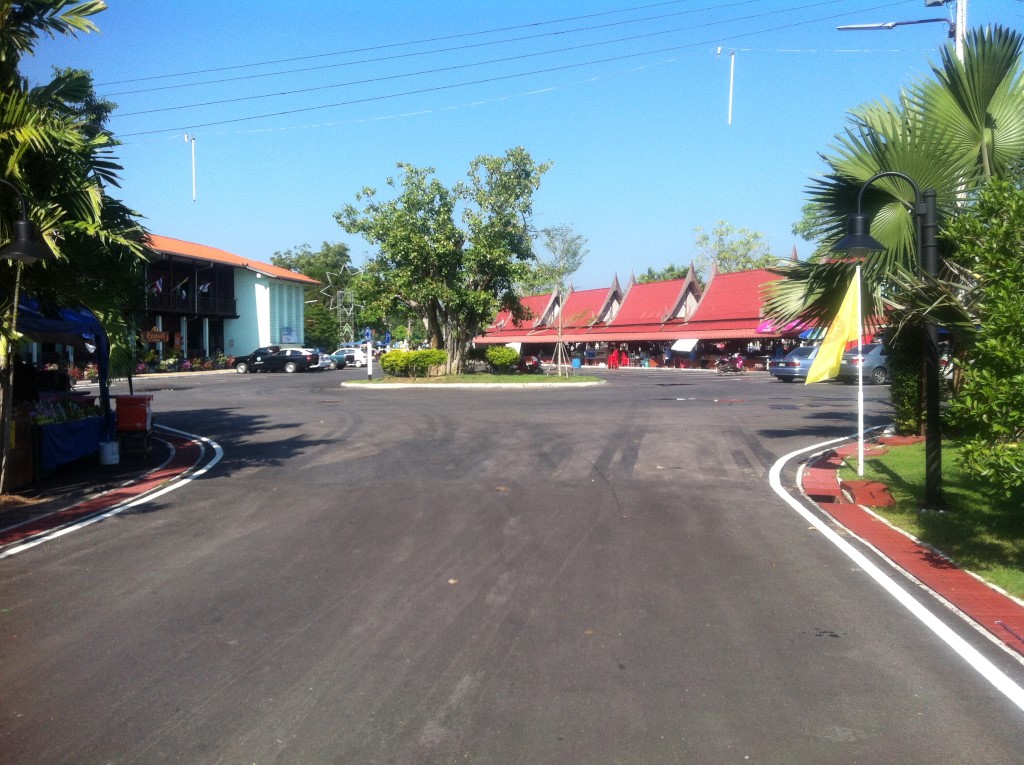 608_บริเวณโดยรอบตลาด 1.JPG