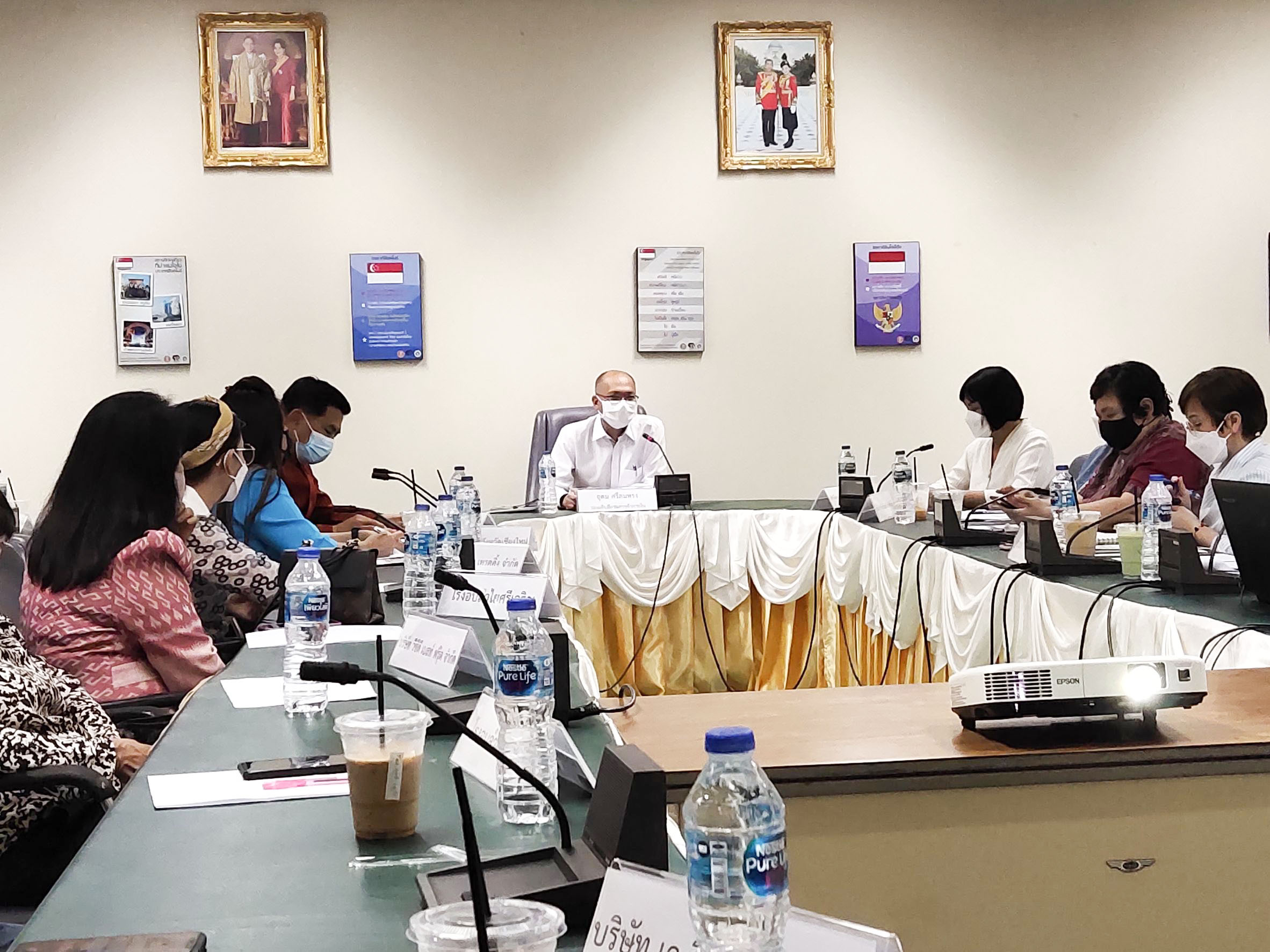 พาณิชย์เชื่อมโยงรับซื้อลำไยรูดร่วงภาคเหนือ ปีการผลิต 2565