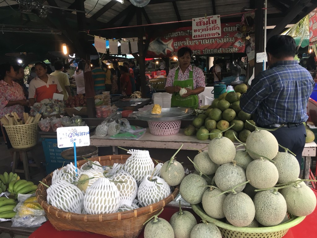 10930_ภายในตลาด 2.jpg