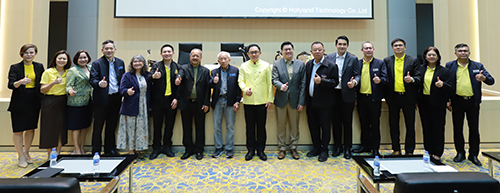 กรมการค้าภายใน ร่วมเสวนาในงาน “ติดปีกล้งผลไม้ เสริมแกร่งไทยสู่เวทีโลก”