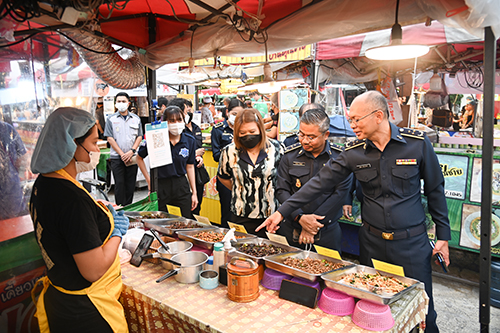 พาณิชย์ปกระชาสัมพันธ์ปิดป้ายเเสดงราคาสินค้า