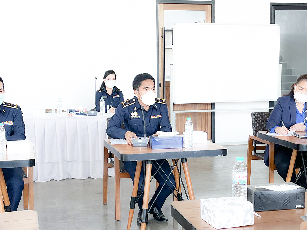 รองอธิบดีลงพื้นที่ศึกษาการบริหารปาล์มน้ำมัน