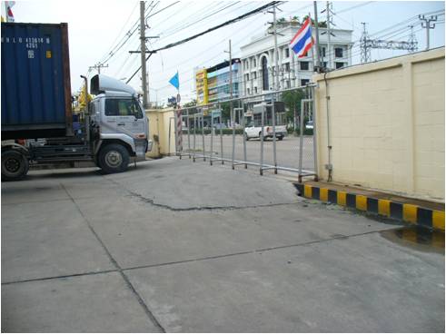 A0J9QbFIKAgoVMI.jpg (1)