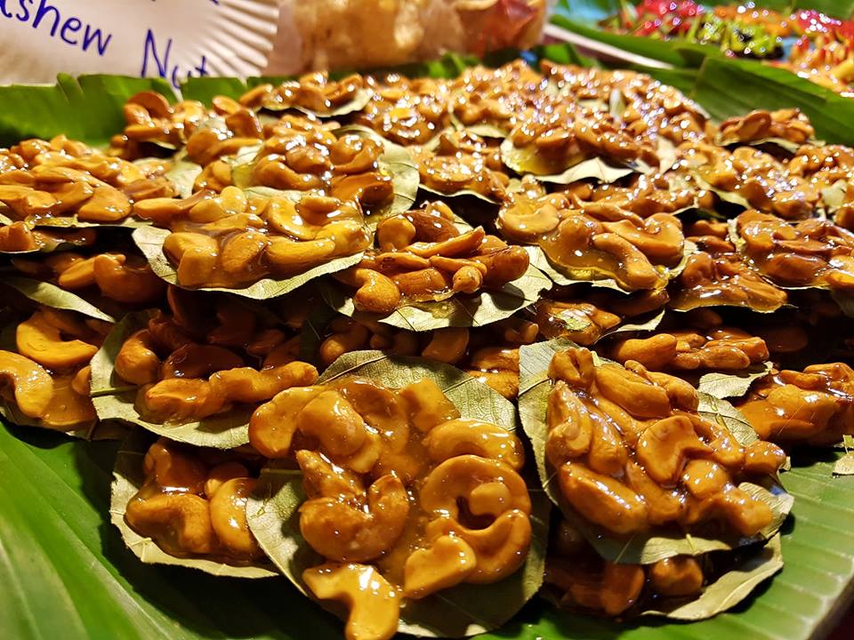 46370_ร้านขายถั่ว.jpg