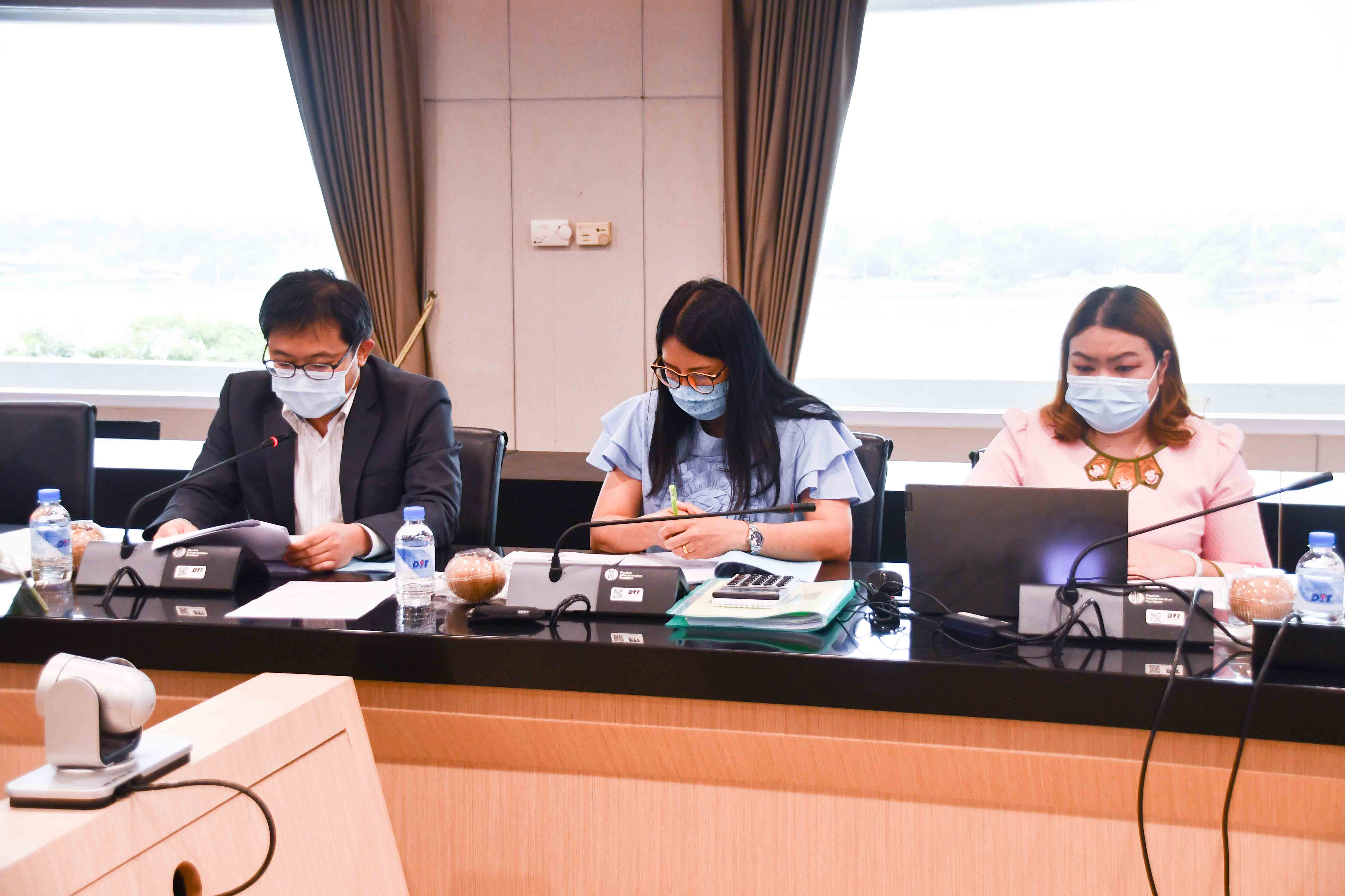 การประชุมคณะอนุกรรมการกำกับดูแลและกำหนดเกณฑ์กลางอ้างอิงโครงการประกันรายได้เกษตรกรผู้ปลูกมันสำปะหลัง