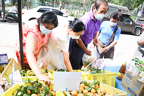 คาราวานพาณิชย์...ลดราคา! ช่วยประชาชน