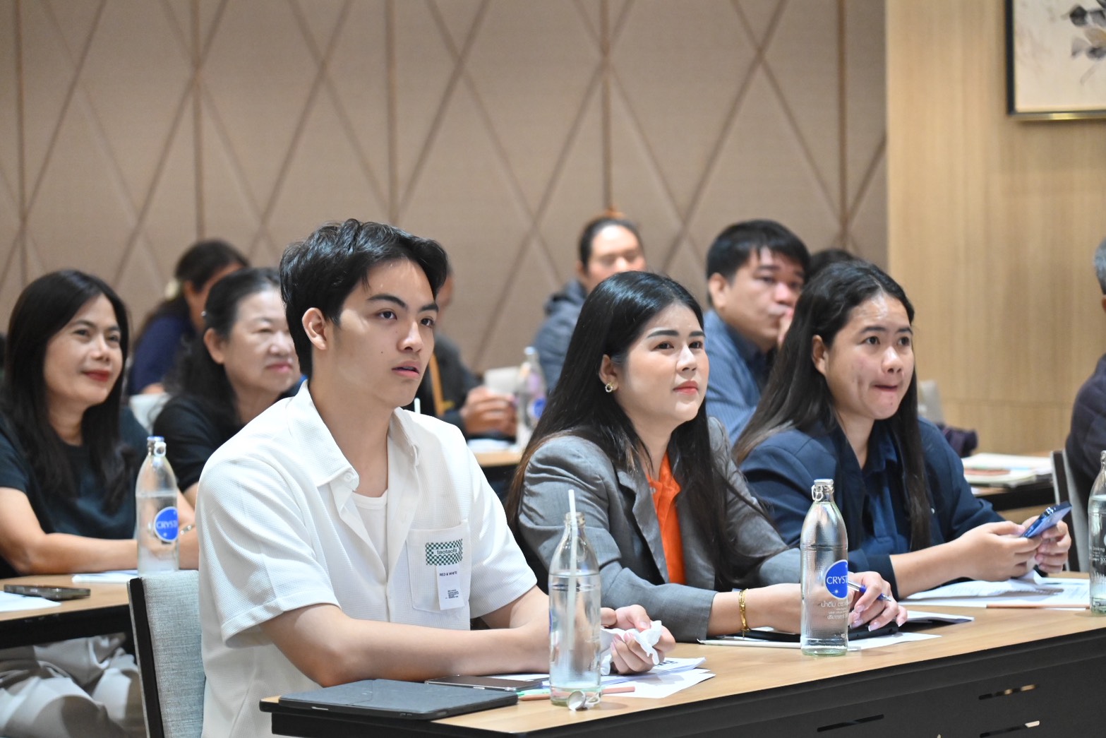 ข่าวเลขที่ 168/2569 “ค้าภายใน” ติวเข้มเกษตรกร–ผู้ประกอบการ  ใช้ Live Commerce ขยายตลาดสินค้าเกษตร (21 มิถุนายน 2569)