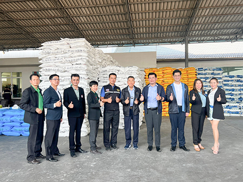 เกษตรกรเฮ! ซื้อปุ๋ยจากโรงงานในราคาที่ถูกลง