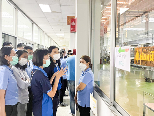 ศึกษาดูงาน ณ บริษัท โรงงานผลิตภัณฑ์อาหารไทย จำกัด (ผลิตบะหมี่กึ่งสำเร็จรูป ตรา ไวไว) 