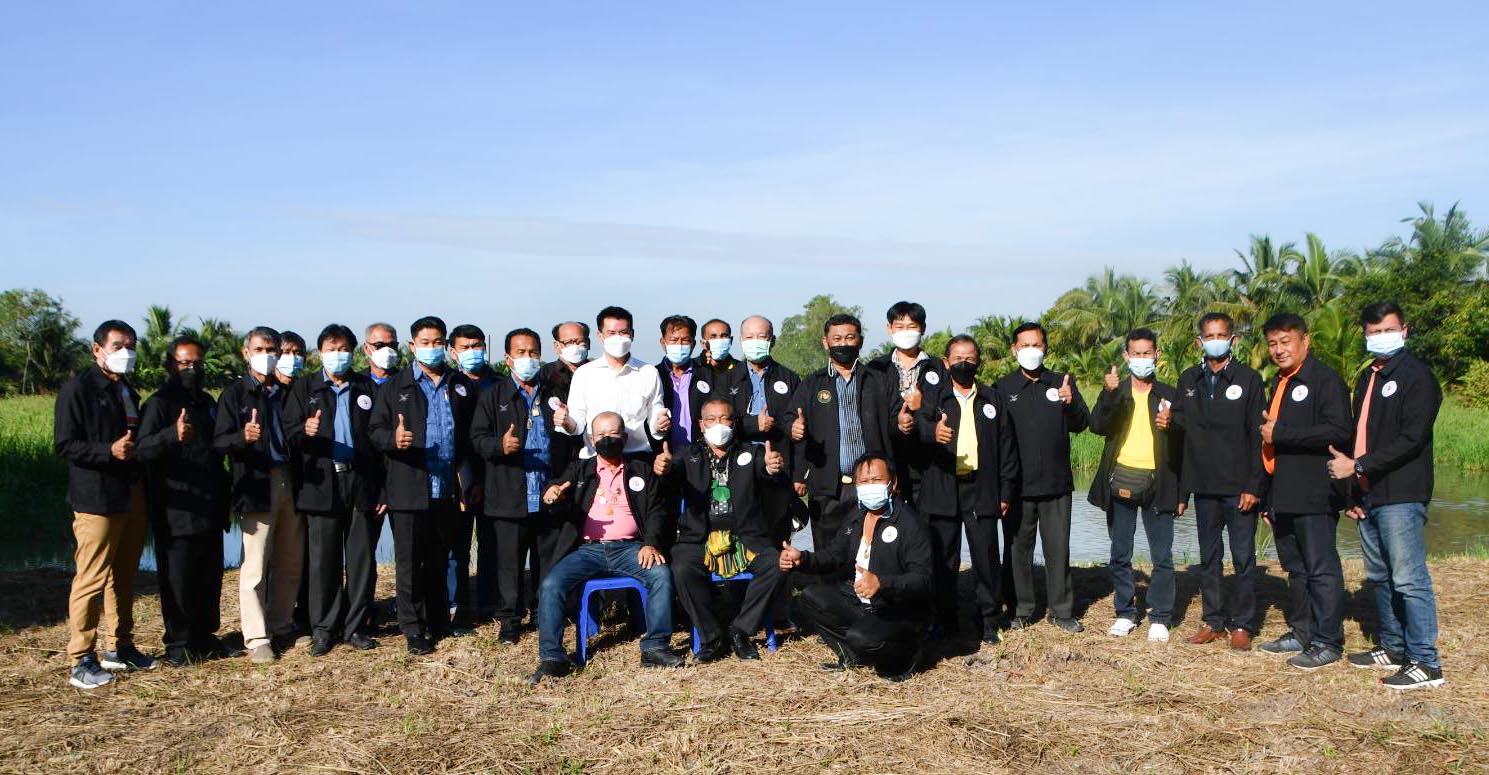 อธิบดีลงพื้นที่ติดตามโครงการประกันรายได้เกษตรกรผู้ปลูกข้าว