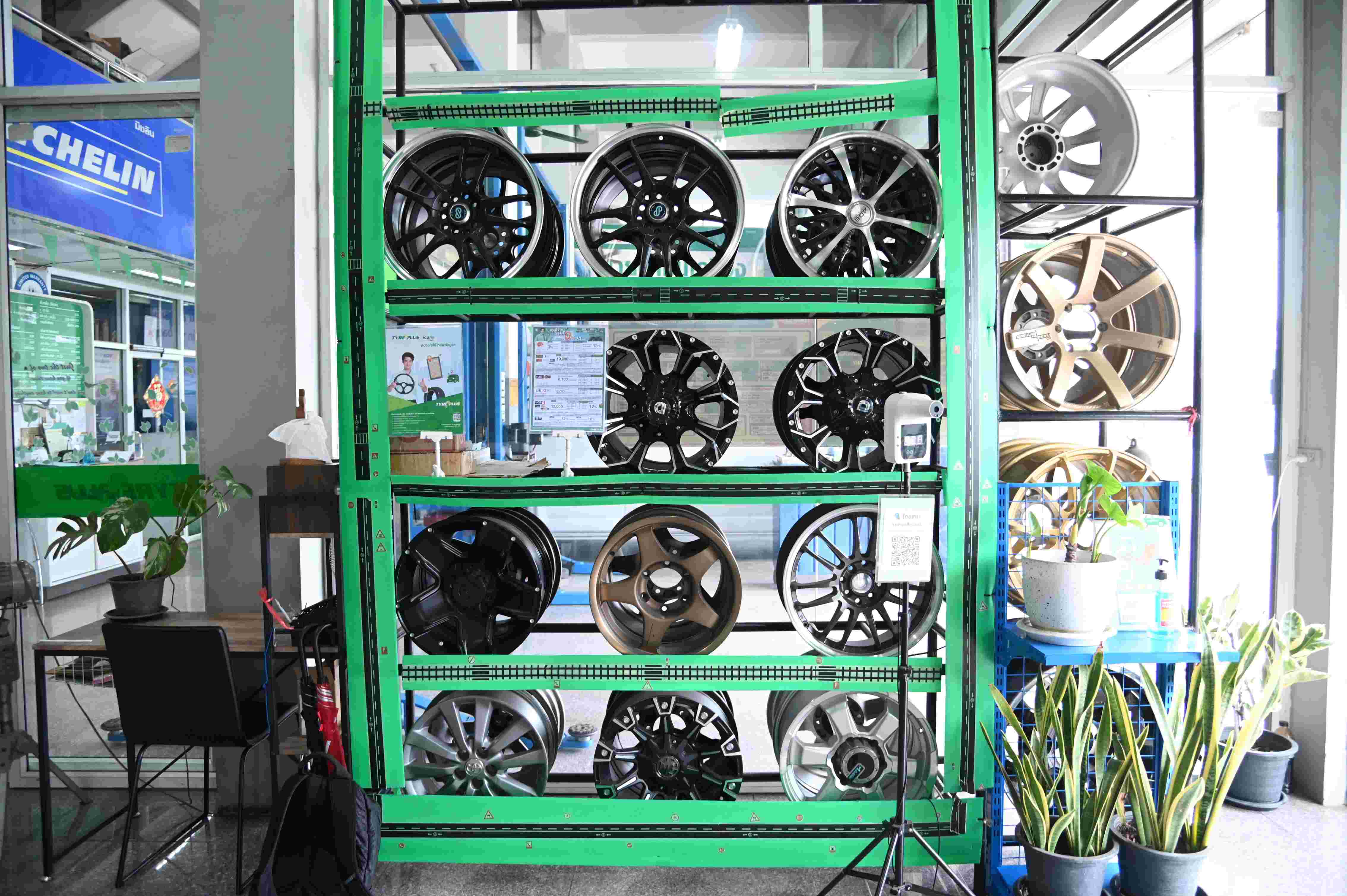 กรมการค้าภายในตรวจติดตามสถานการณ์ศูนย์บริการรถยนต์