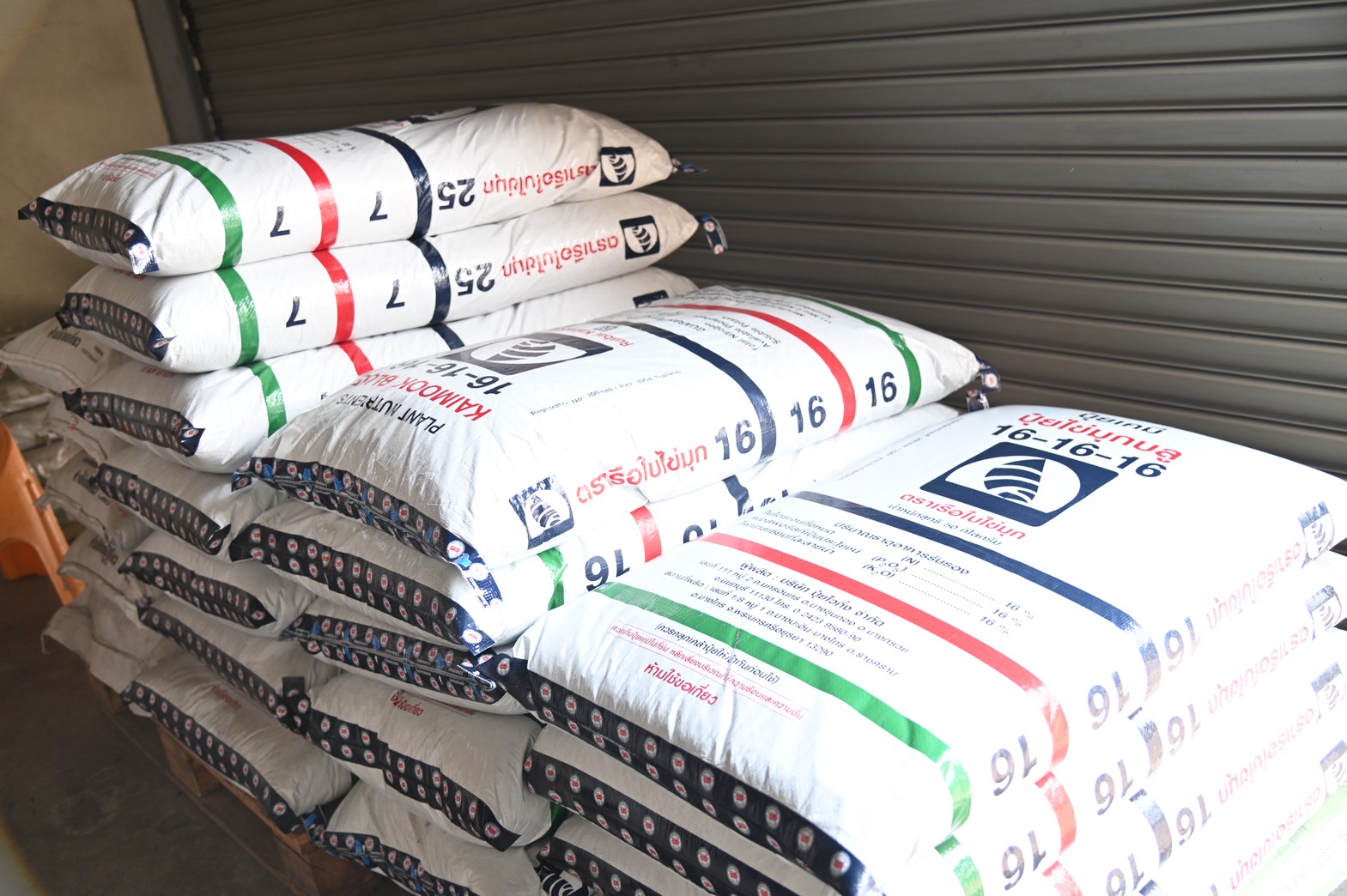 DIT สำรวจข้อมูลกลุ่มเกษตรกรข้าวประณีต พร้อมติดตามสถานการณ์ปริมาณและราคาปุ๋ยเคมี