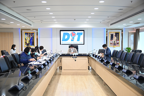 ประชุมคณะอนุกรรมการบริหารกองทุนรวมเพื่อช่วยเหลือเกษตรกร