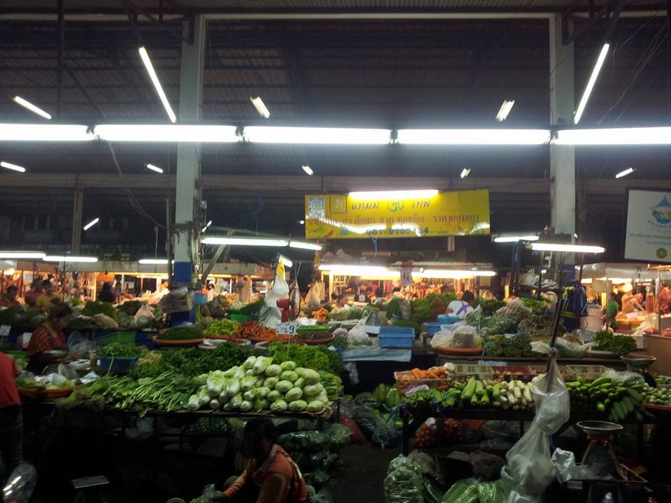 10811_ภายในตลาด 1.jpg