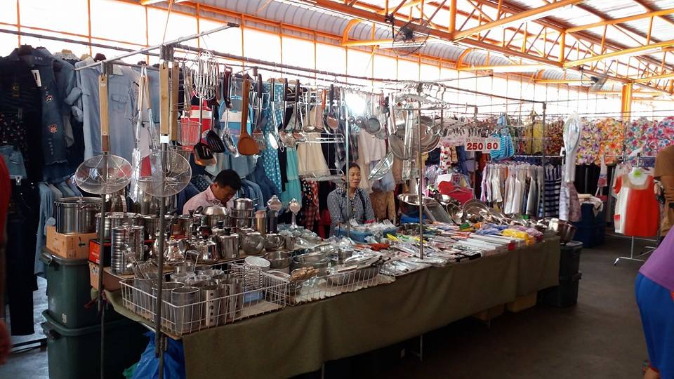 21720_แผงค้า สินค้าอุปโภค 1.jpg