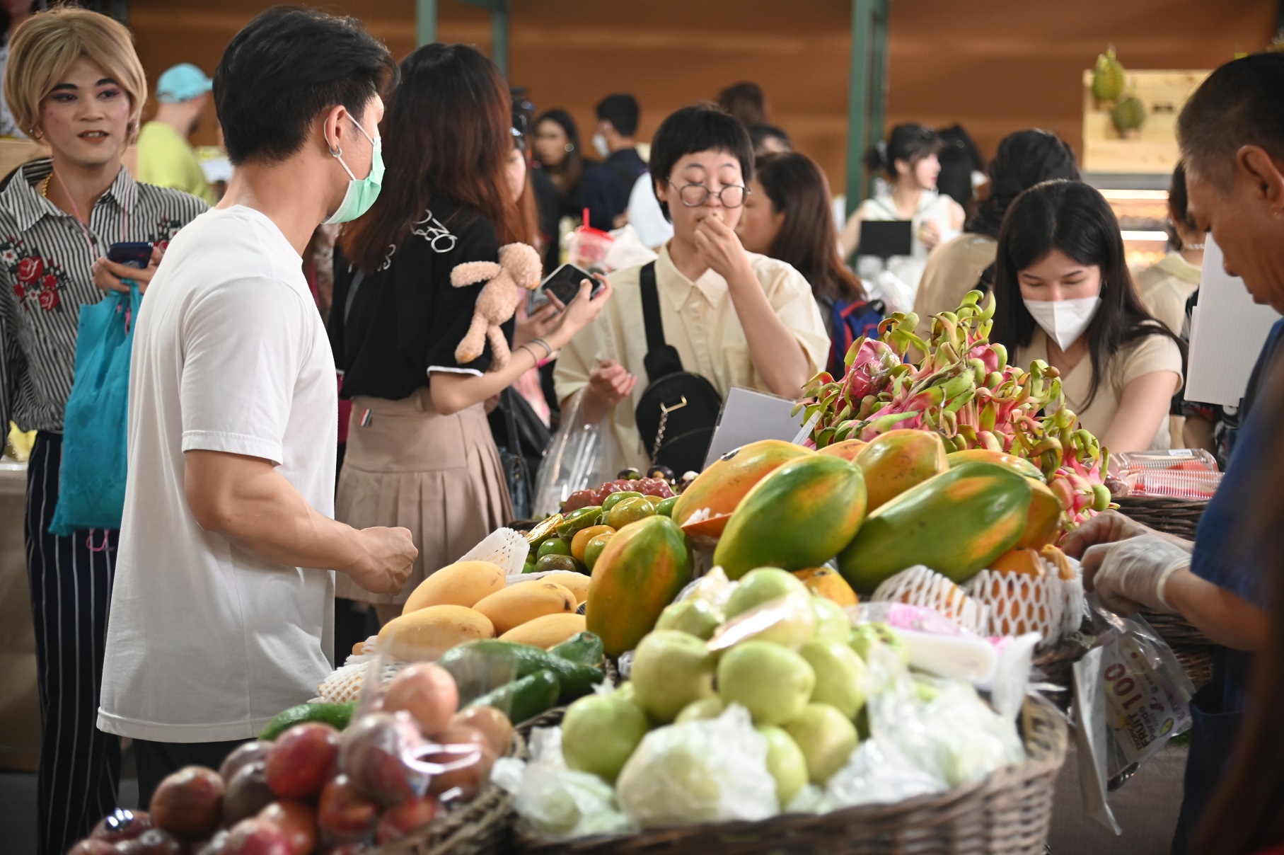 พาณิชย์เปิดงาน "Fruit Festival 2023"