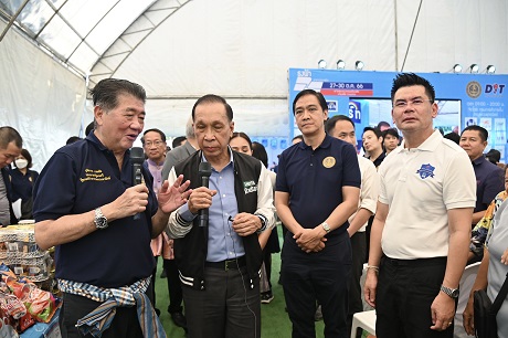  “พาณิชย์”จัดงานธงฟ้าราคาประหยัด  ช่วยลดค่าครองชีพพี่น้องประชาชน