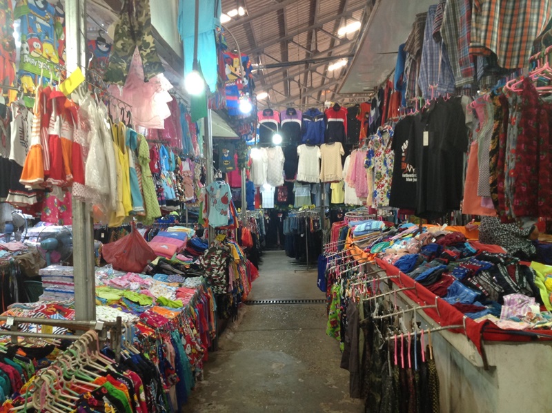 22851_เสื้อผ้า.jpg