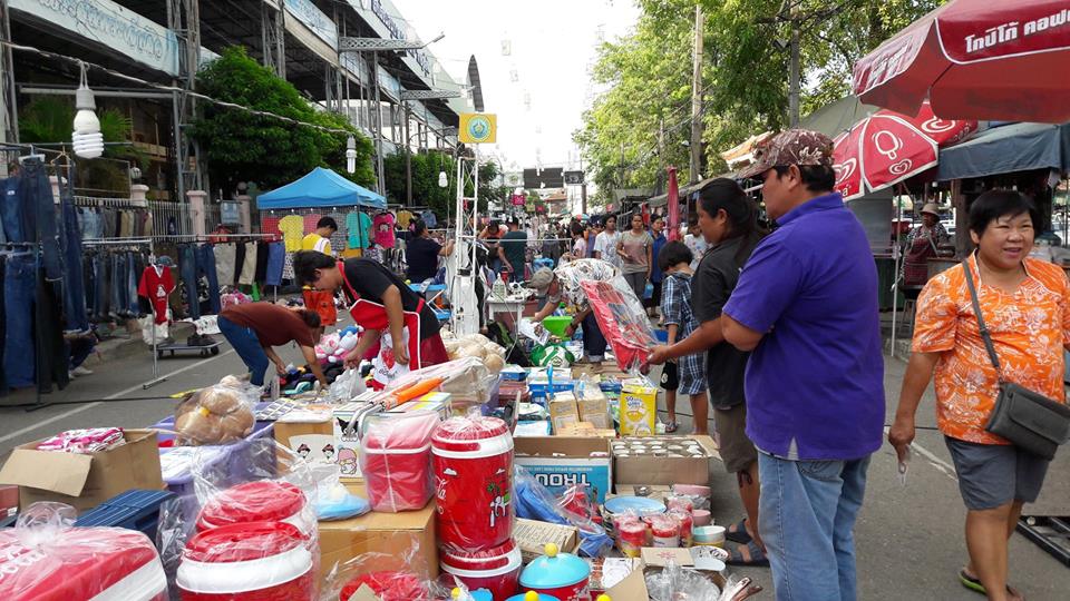 67651_บรรยายกาศตลาด.jpg