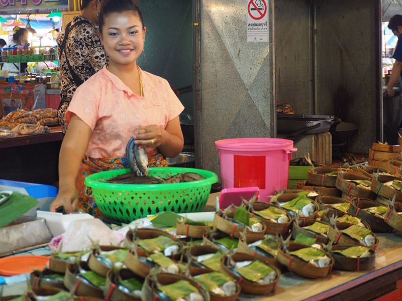 45740_ร้านขายปลาทู.jpg