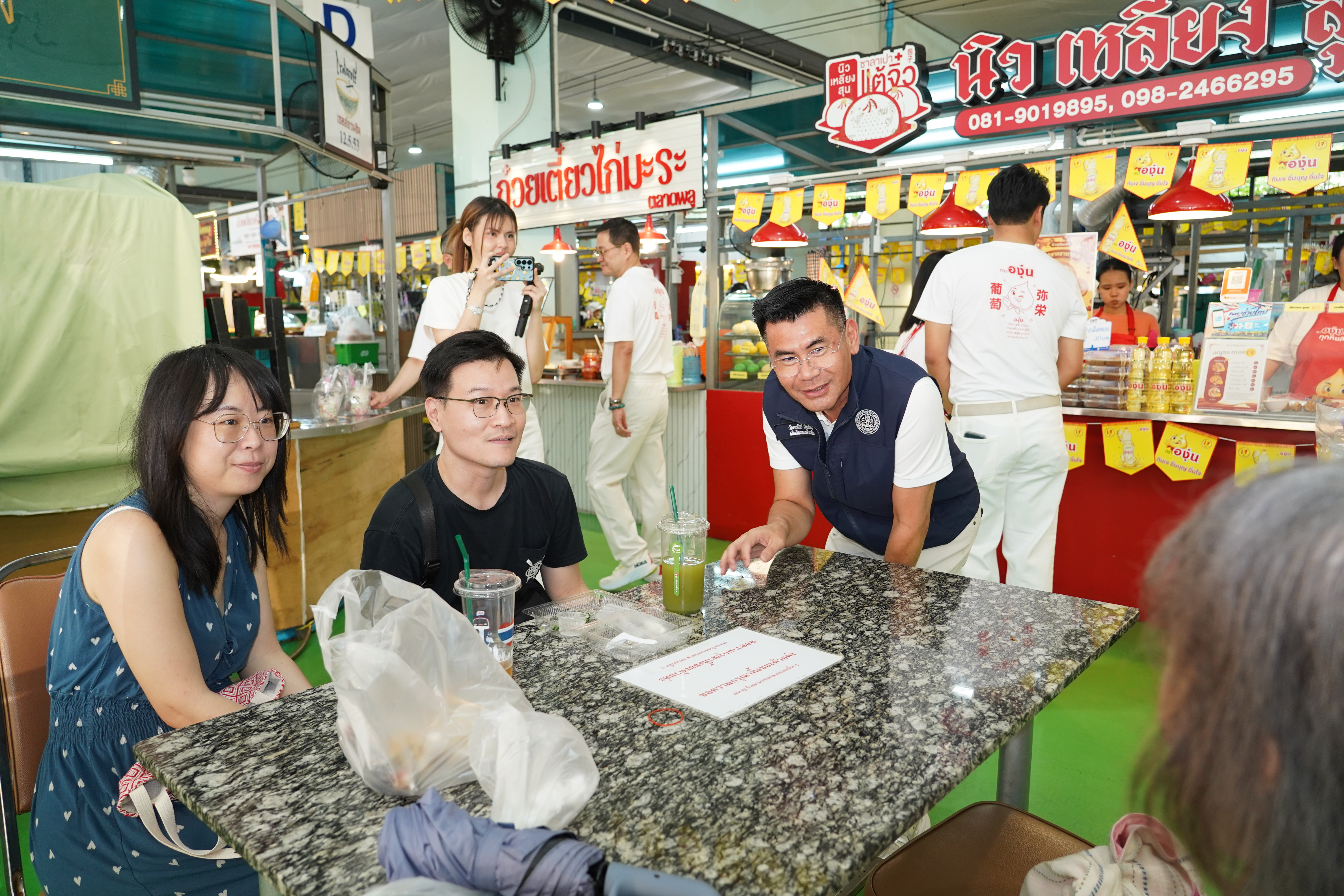 กรมการค้าภายใน ร่วมงานเทศกาลกินเจตลาดพลู 2569