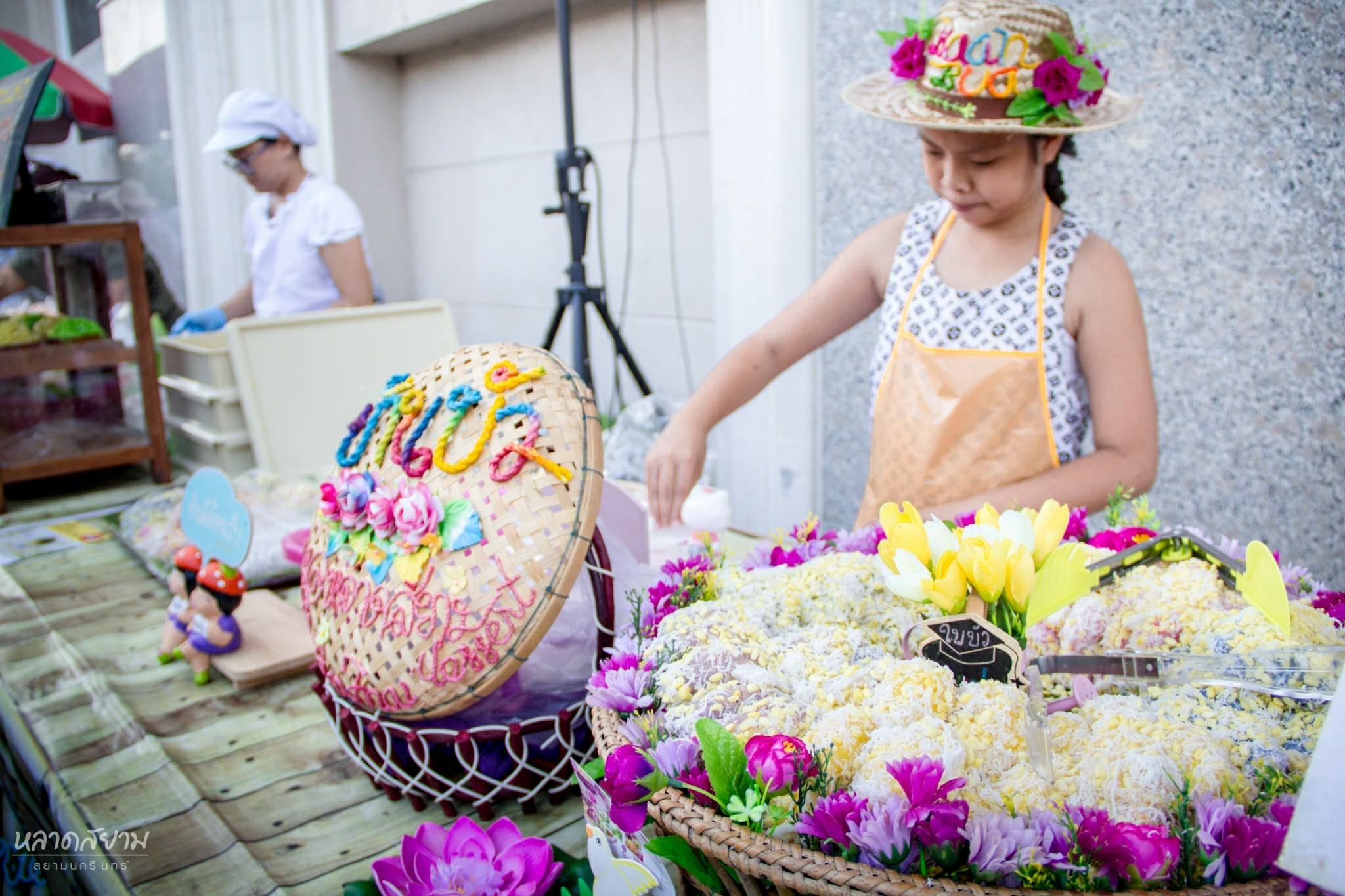 46606_แผงค้า ขนมหวาน.jpg