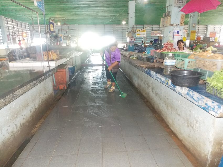 44594_ล้างตลาด 1.jpg