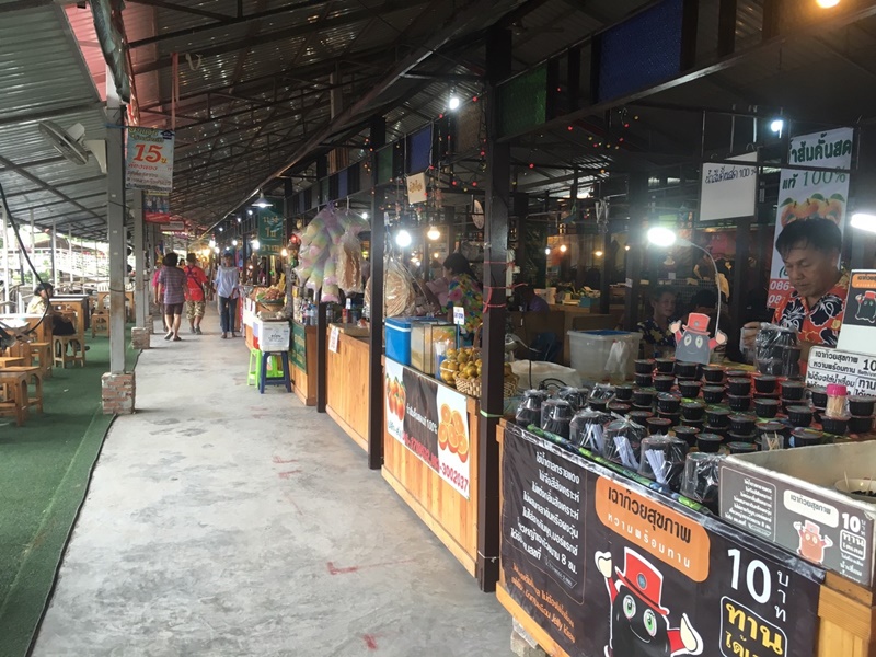 23630_ภายในตลาด 1.jpg